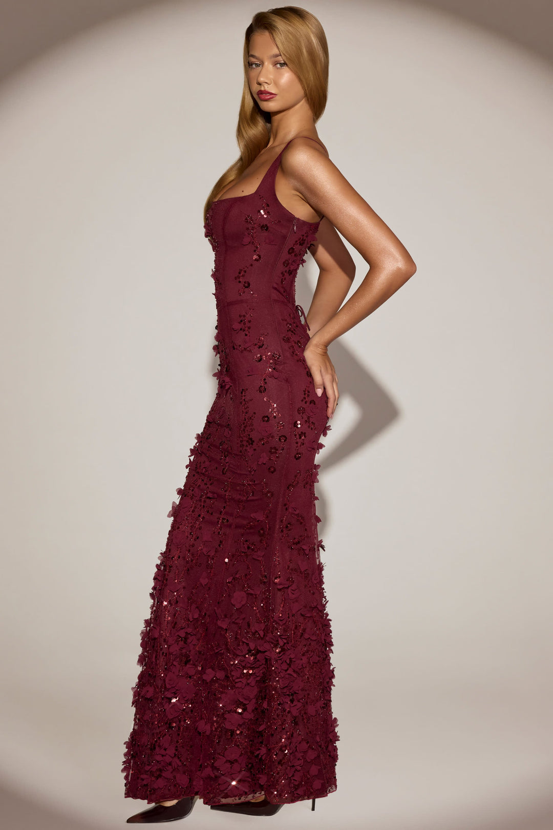 LUNEÁ - Embellished Fishtail Corset Gown in Wine Red