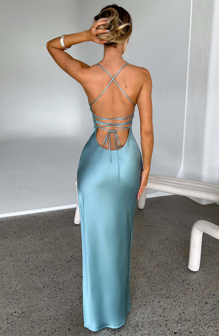LUNEÁ | Elegant Evening Dress Lyff