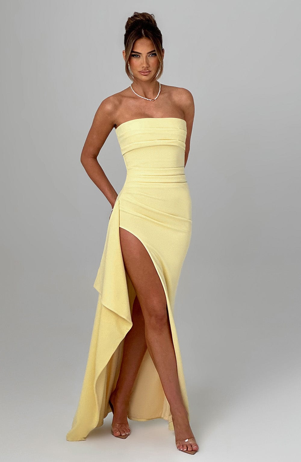 LUNEÁ | Elegant Lemon Maxi Dress